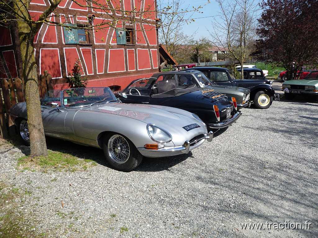 2016_Rodagec (6).JPG - 10/04/2016 - 68210 GOMMERSDORF - L'Auberge du Tisserand - Jaguar Type E, Karmann Ghia, Peugeot 204 et 604 et Traction Citroen